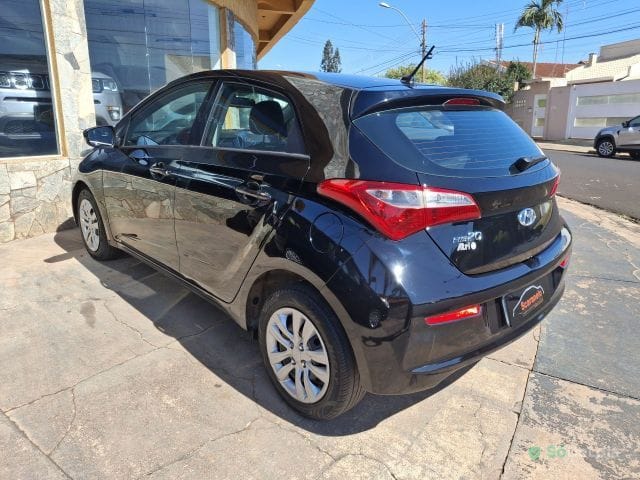 Hyundai HB 20 — foto 5
