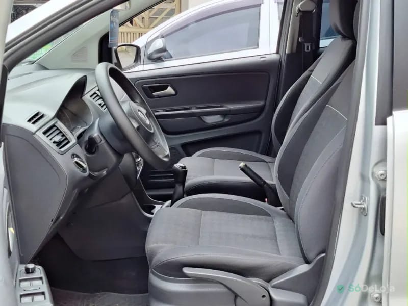Volkswagen FOX MSI Comfortline 8V Flex 4P Manual — foto 11